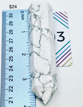 Load image into Gallery viewer, Howlite Towers