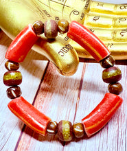 Load image into Gallery viewer, Krobo African Bracelet (Red)
