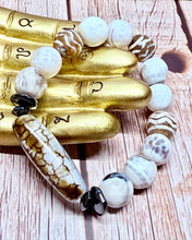 Load image into Gallery viewer, Coco &amp; Cream Focal 2.0 Agate Bracelet
