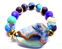 Load image into Gallery viewer, Mixed Matte Fire Agate bracelet
