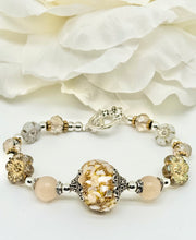 Load image into Gallery viewer, Beige &amp; Gold Bracelet
